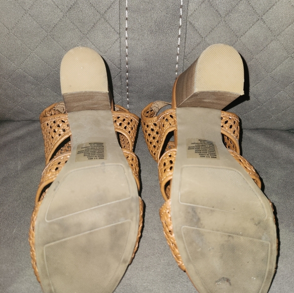 Brown Lauren Conrad Sandals - Picture 4 of 5